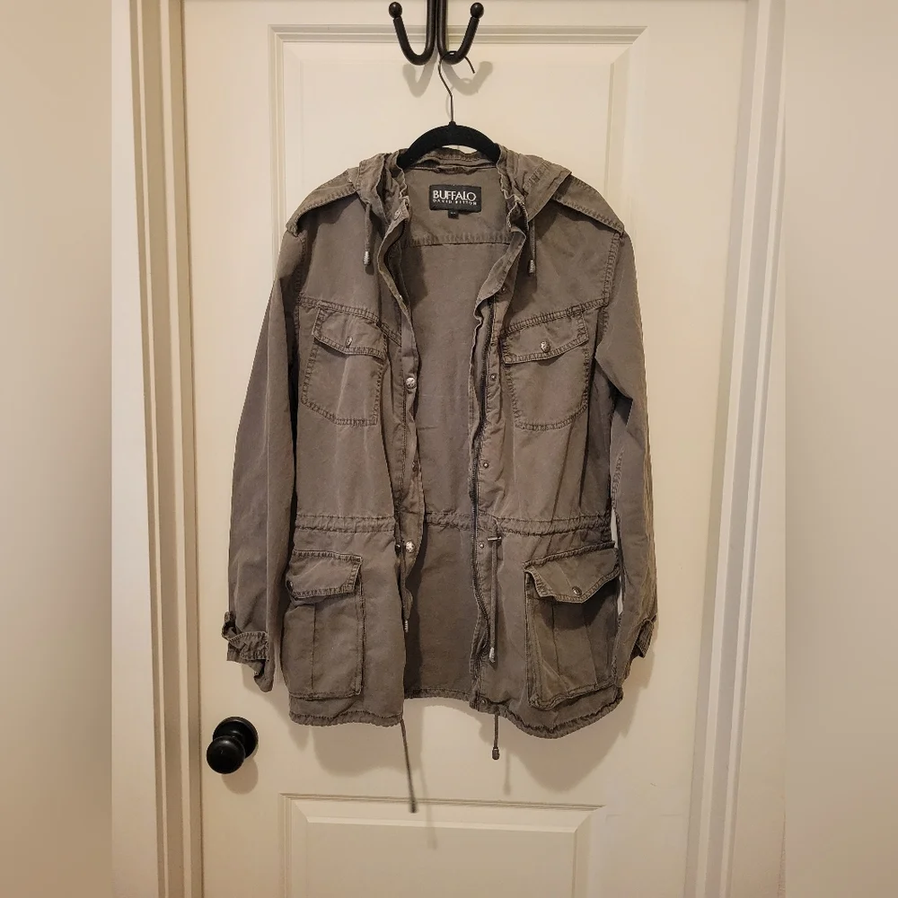 Jacket - Picture 2 of 4